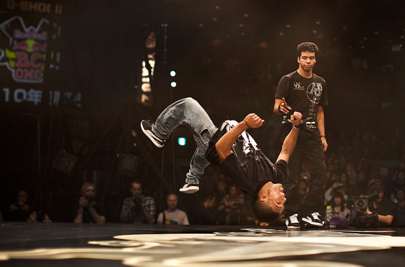 bboy_neguin_salto_mortal