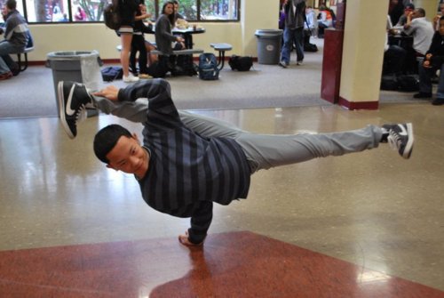 bboy_air_chair